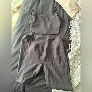 Buff bunny workout set